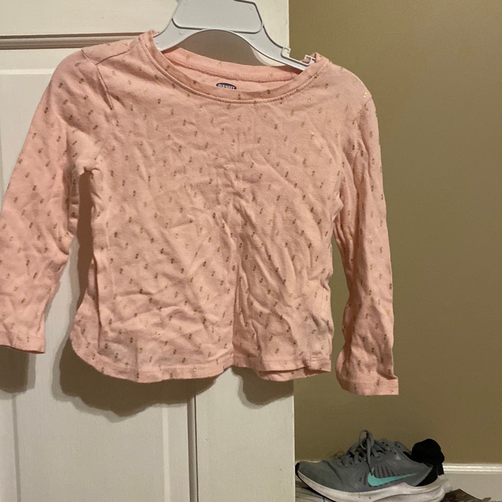 Old navy 2t shirt